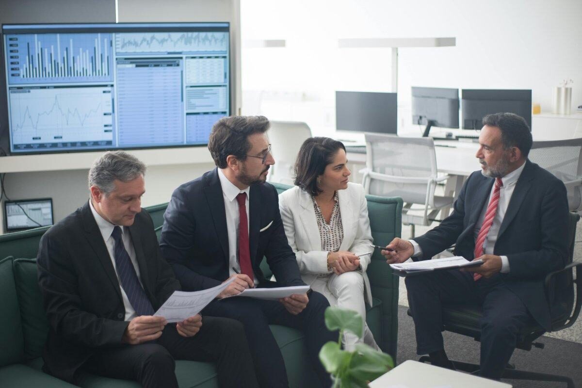 Leads Magnet consultants reviewing performance analytics with a client